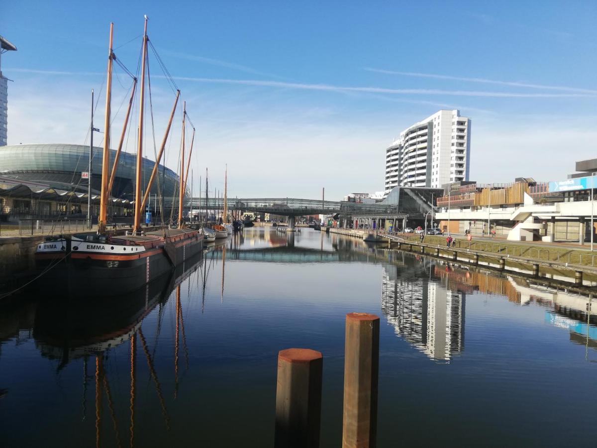 Ferienwohnung Breitschuhs Havenwelten Bremerhaven Bagian luar foto